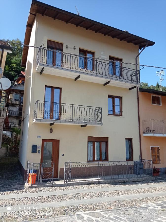 Da Nonna Pina Apartment Cossogno Екстериор снимка